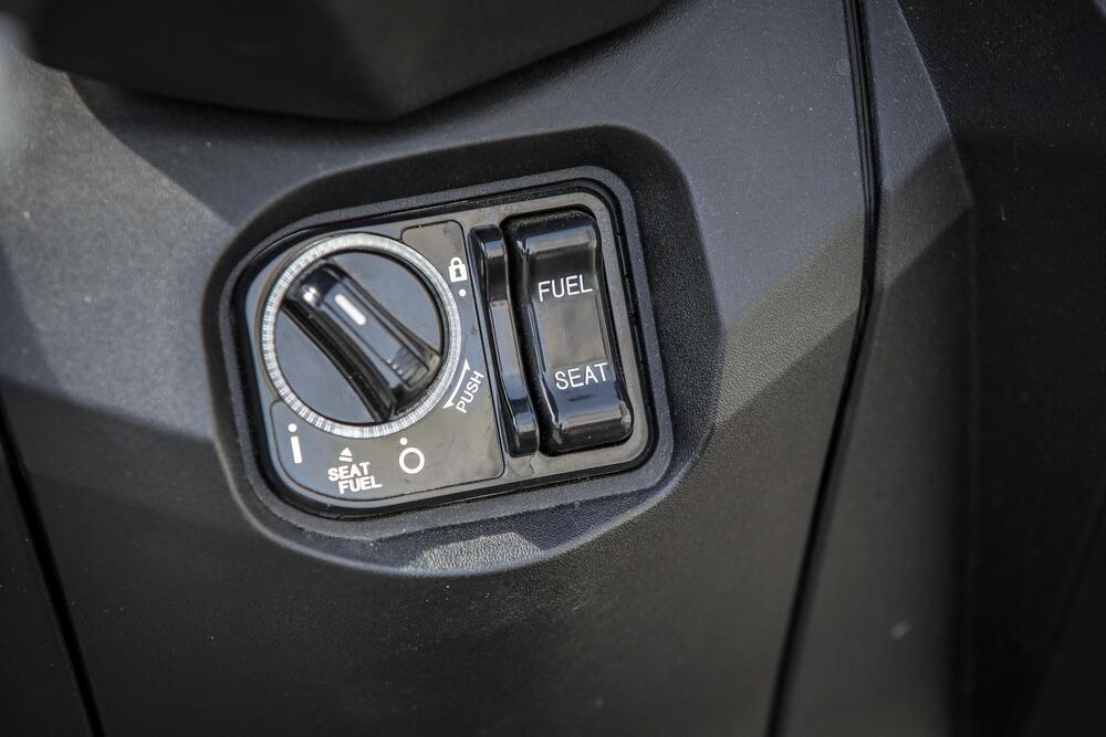 Wottan Motor Storm-S 300 (2020 - 25) (5)