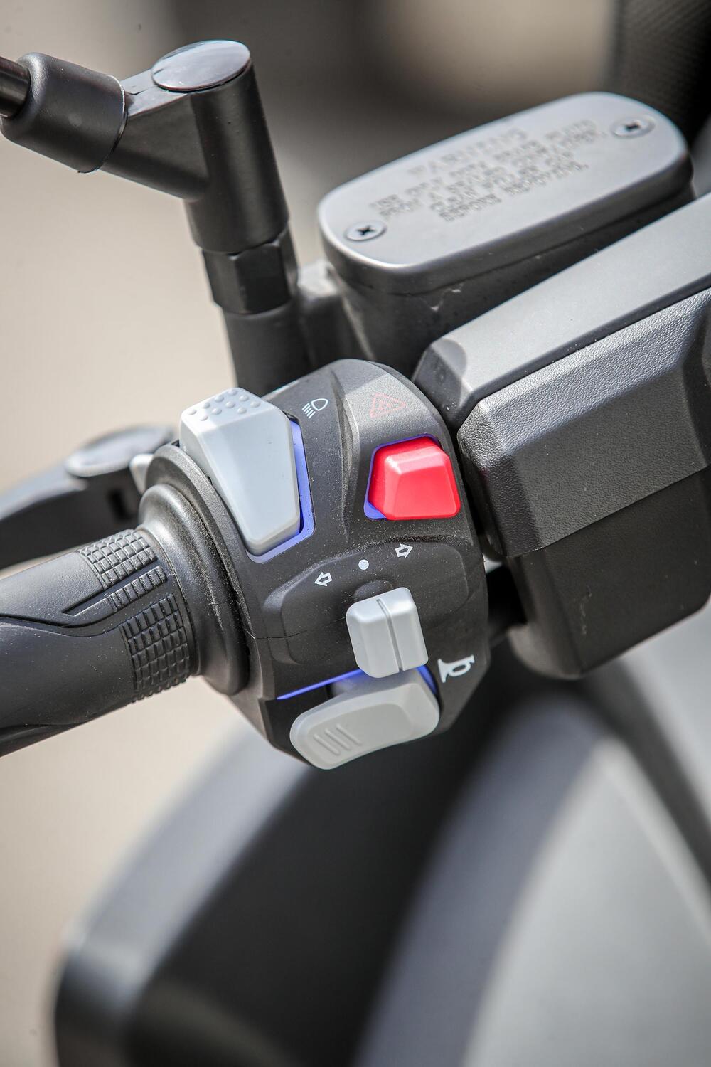 Wottan Motor Storm-S 300 (2020 - 25) (7)