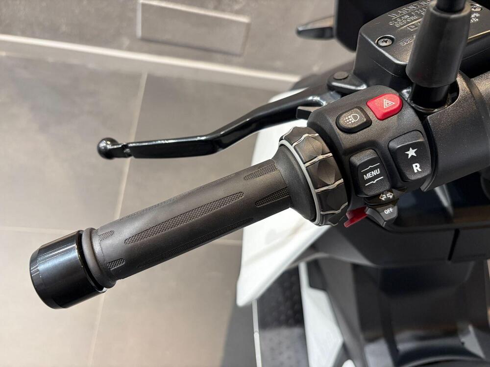 Bmw CE 04 (2021 - 25) (8)