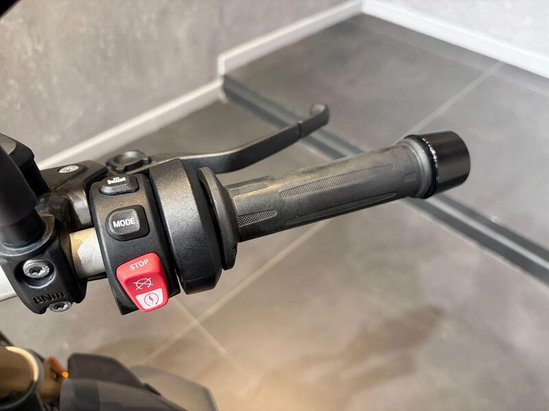 Bmw R 1250 R (2019 - 20) (11)