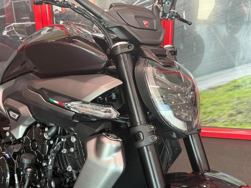 Ducati Diavel V4 (2023 - 26) (5)