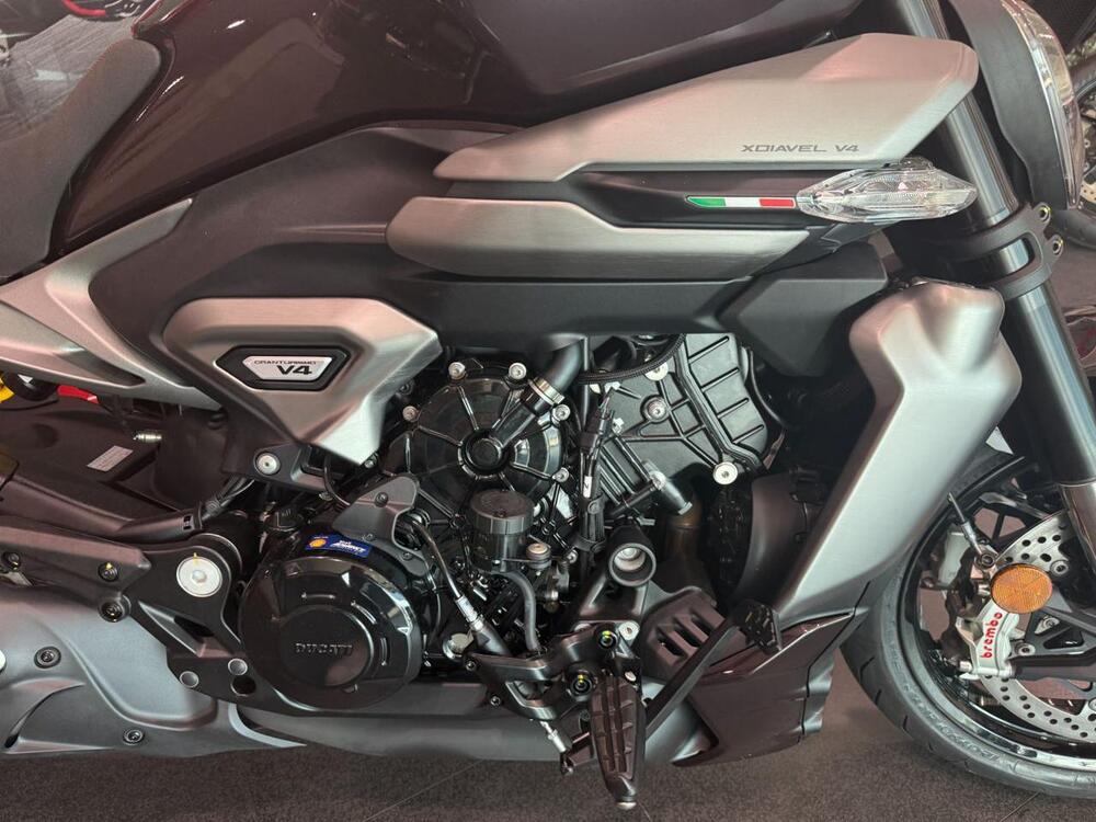 Ducati Diavel V4 (2023 - 26) (4)