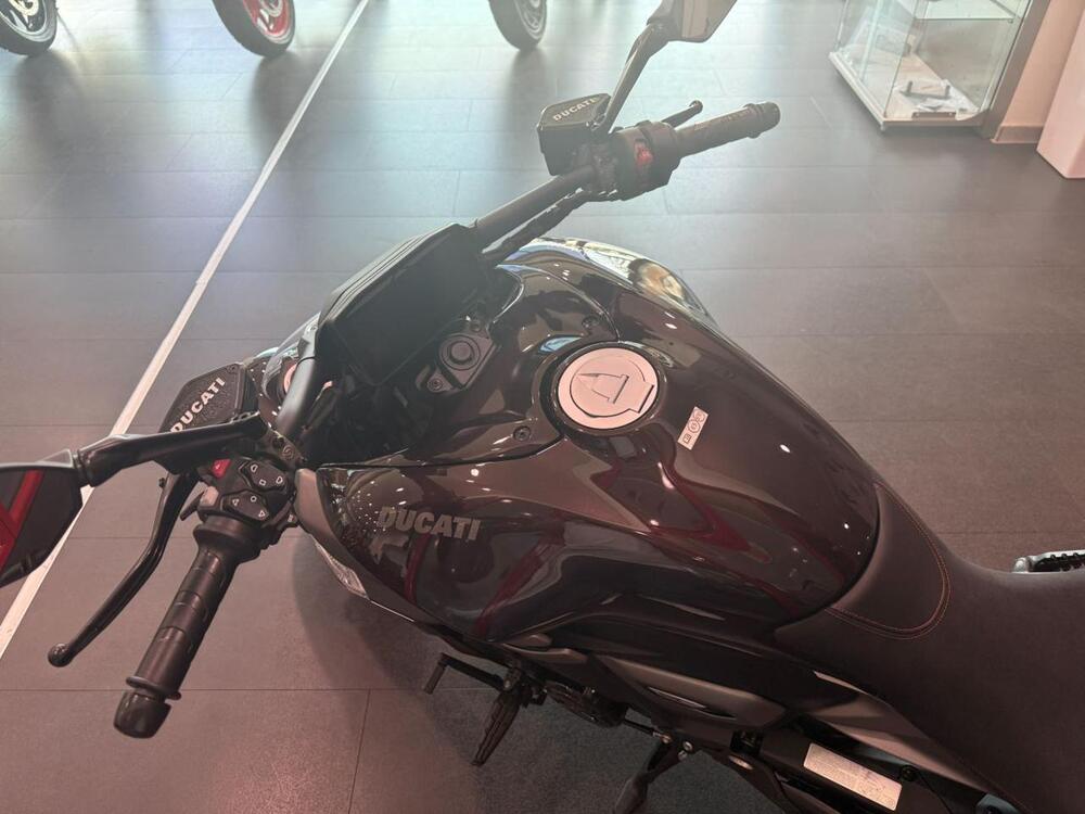 Ducati Diavel V4 (2023 - 26) (8)
