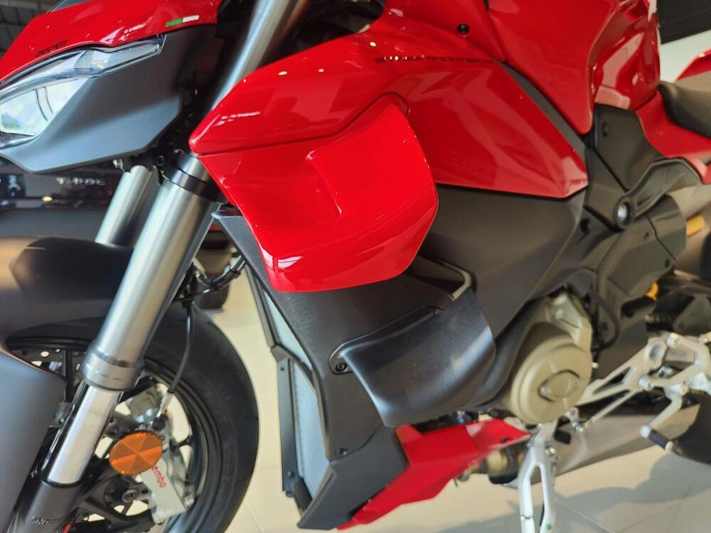 Ducati Streetfighter V4 (2025 - 26) (11)