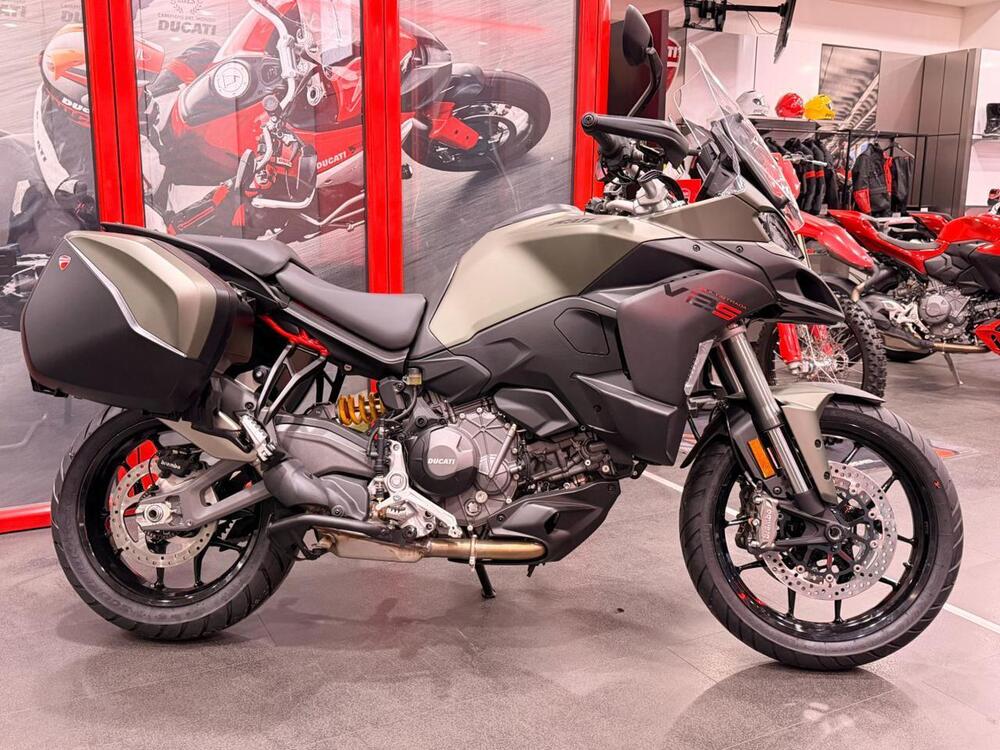 Ducati Multistrada V2 S (2025 - 26) (2)