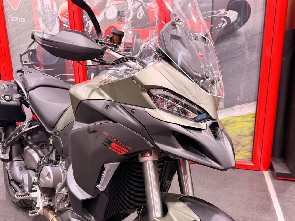 Ducati Multistrada V2 S (2025 - 26) (4)
