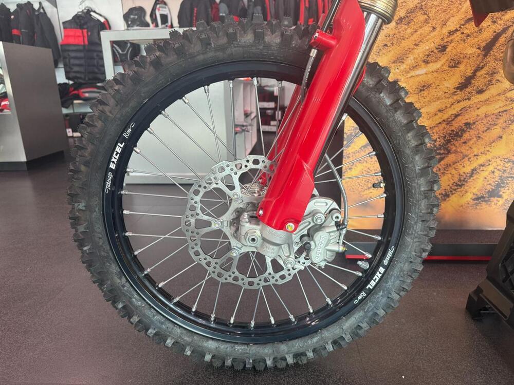 Ducati Desmo450 MX (2026) (5)