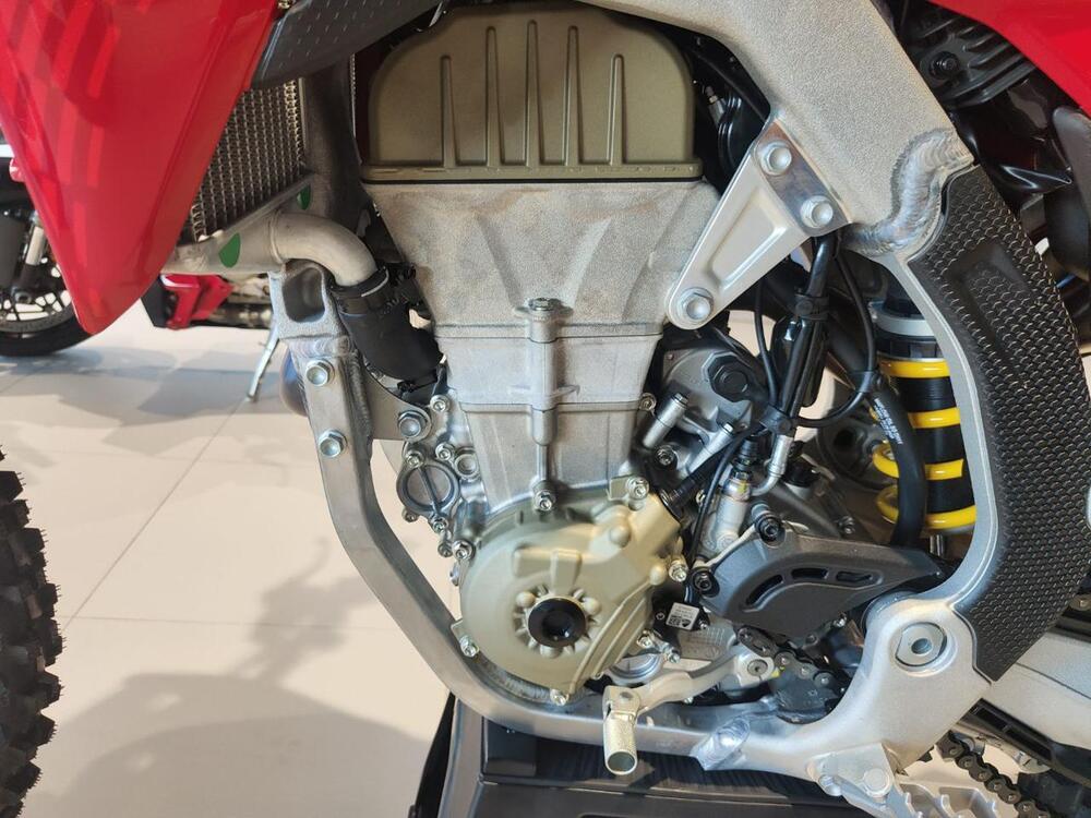 Ducati Desmo450 MX (2026) (4)