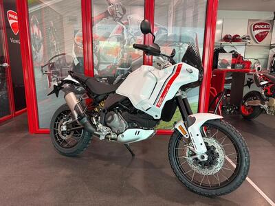 Ducati DesertX (2026) nuova