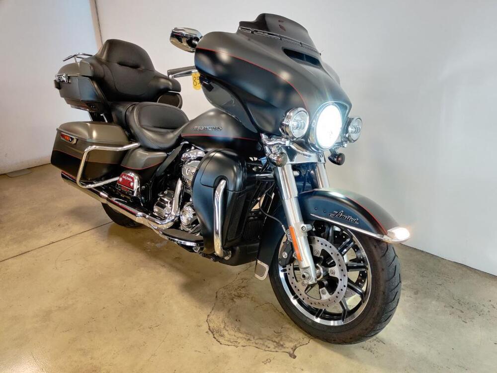 Harley-Davidson 107 Electra Glide Ultra Limited (2017 - 18) - FLHTK (2)