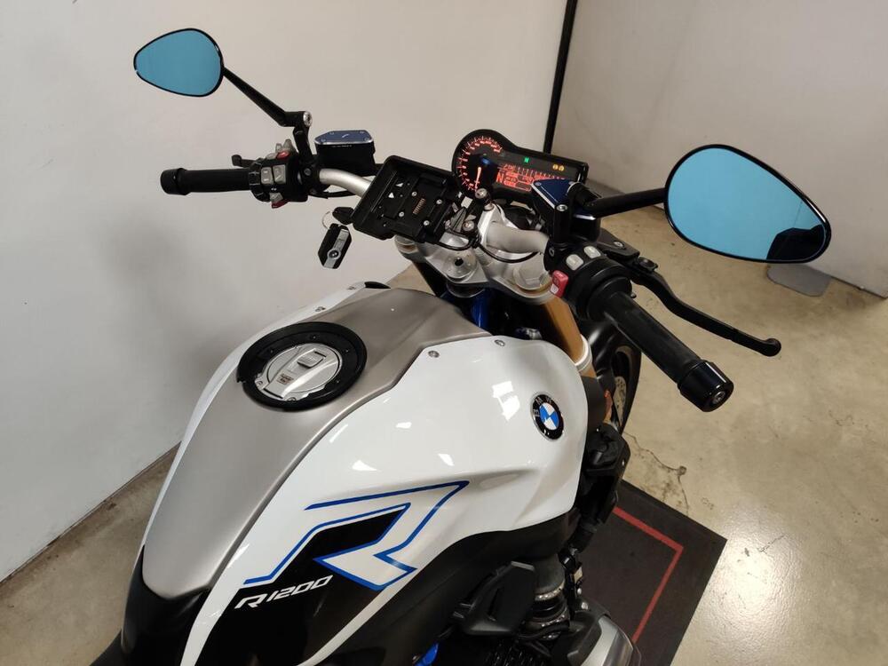 Bmw R 1200 R (2017 - 18) (9)