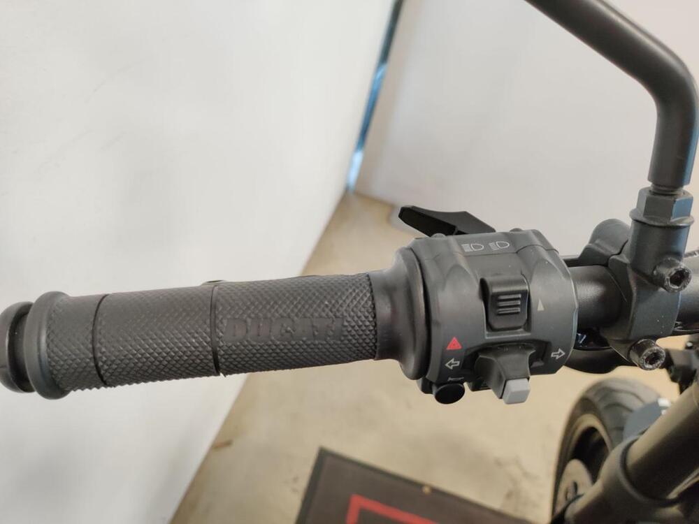 Ducati Scrambler 800 Icon (2015 - 16) (10)