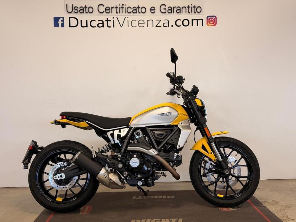 Ducati Scrambler 800 Icon (2025 - 26)