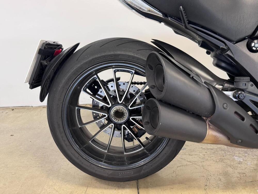 Ducati Diavel 1200 Carbon (2014 - 16) (5)