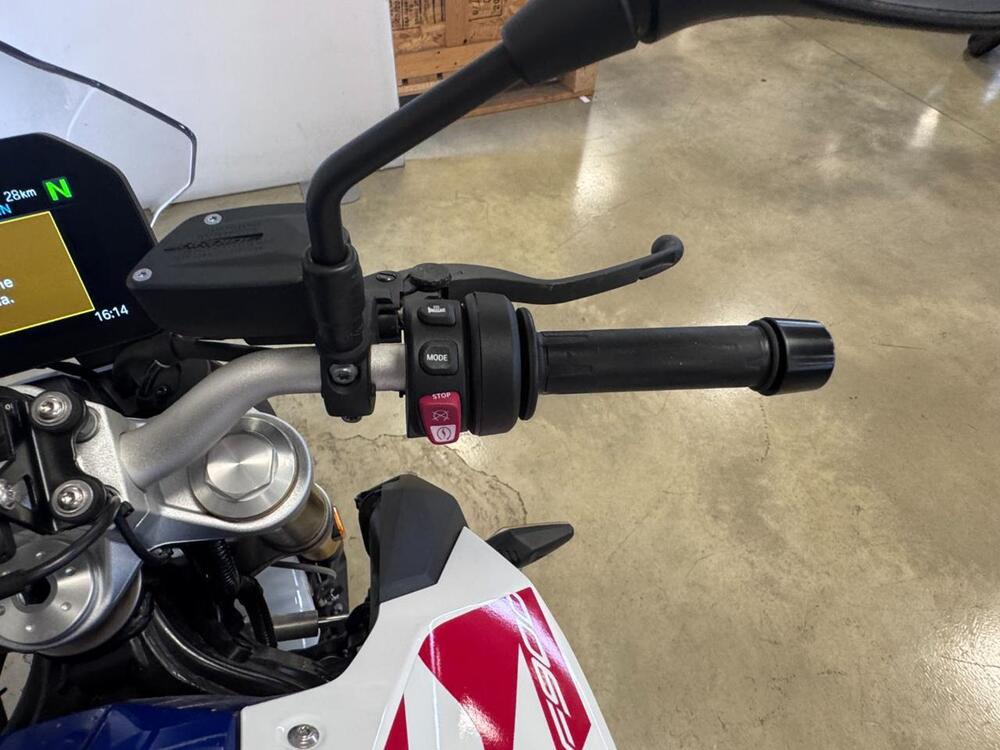 Bmw F 900 R (2021 - 24) (11)