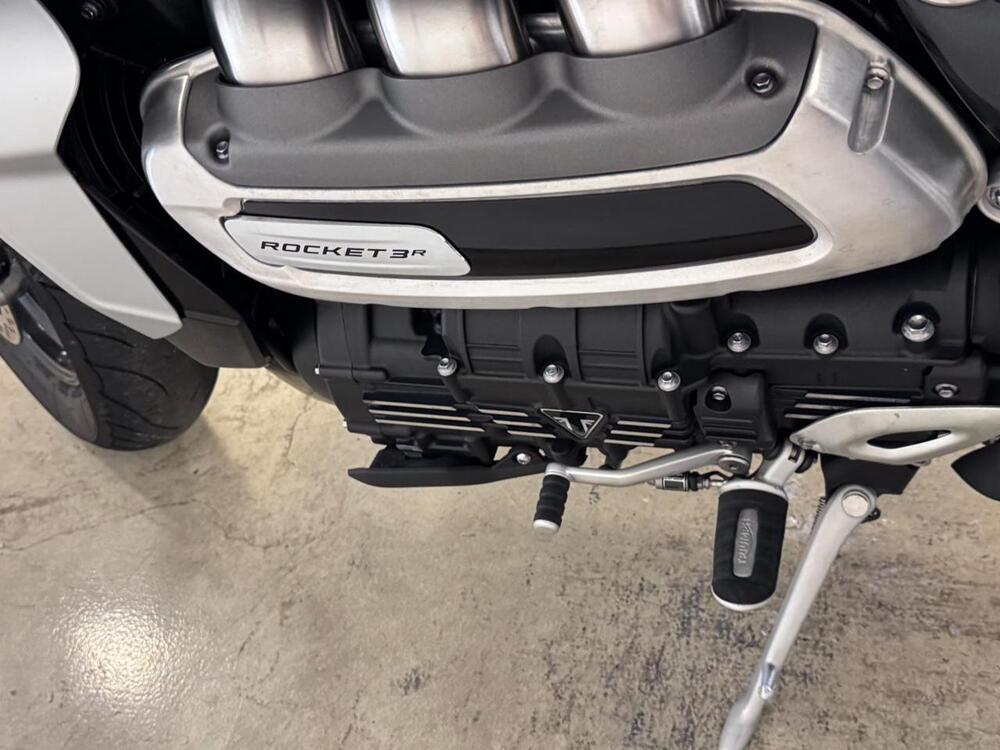Triumph Rocket 3 R (2021 - 24) (10)