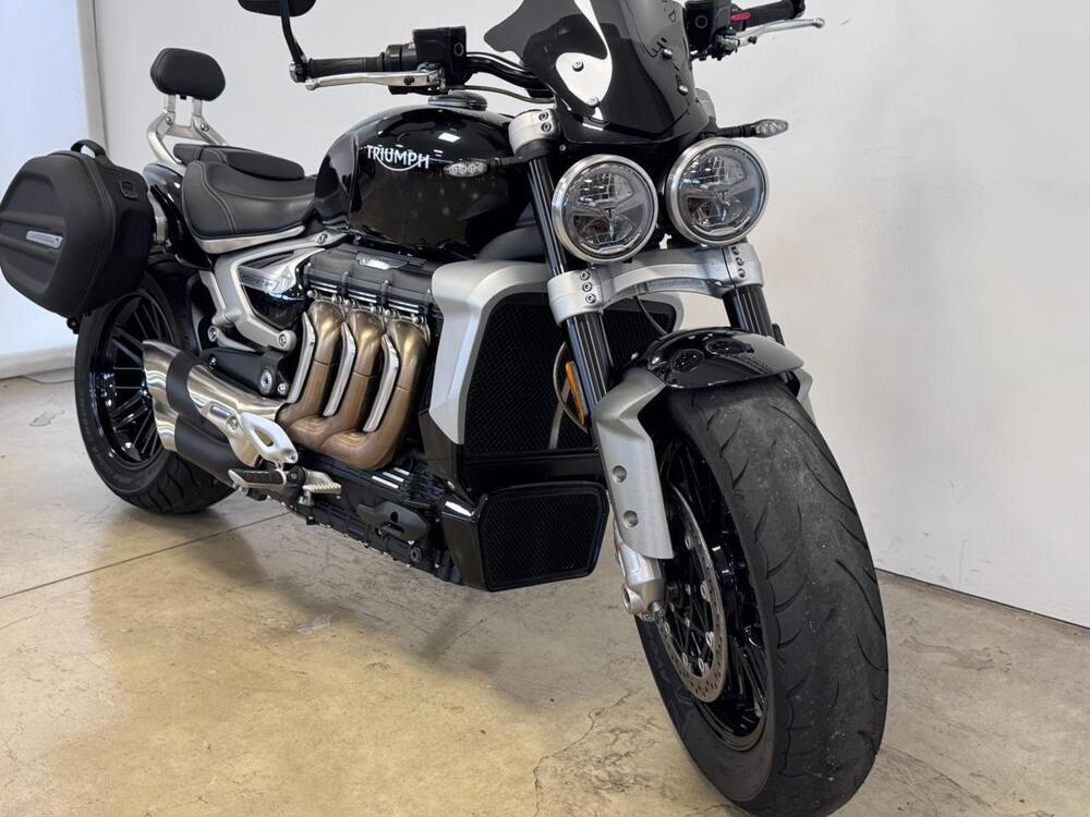 Triumph Rocket 3 R (2021 - 24) (2)