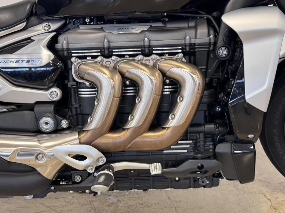 Triumph Rocket 3 R (2021 - 24) (5)