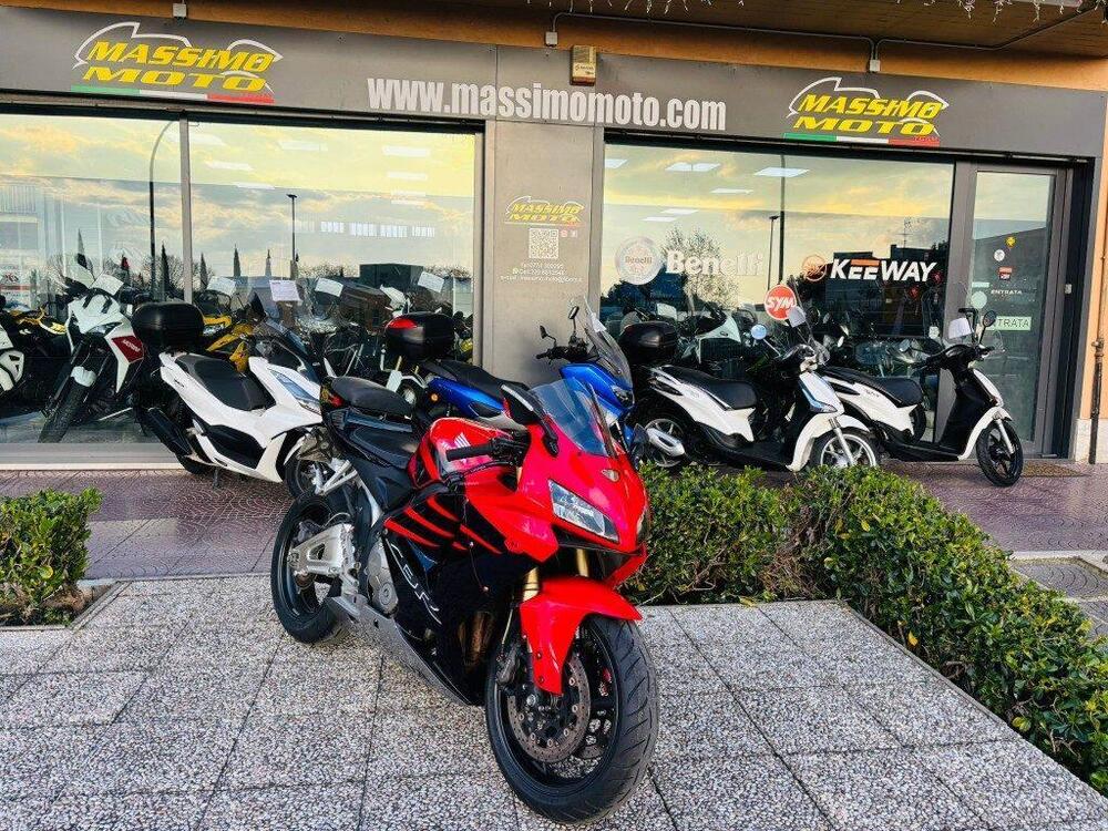 Honda CBR 600 RR (2005 - 06) (10)