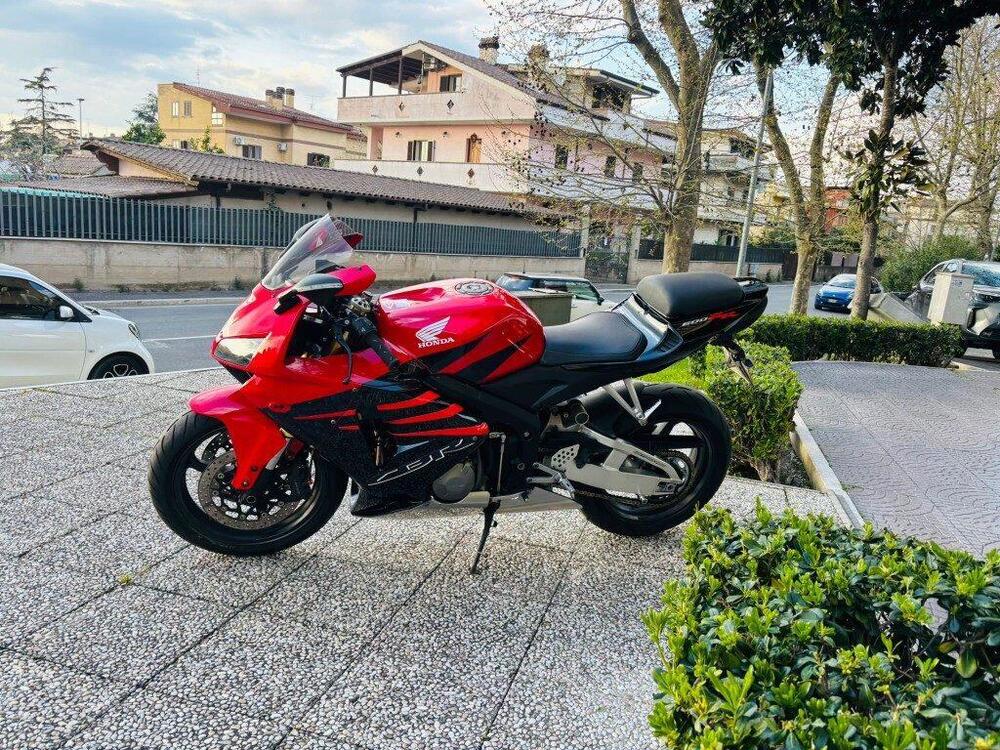 Honda CBR 600 RR (2005 - 06) (7)