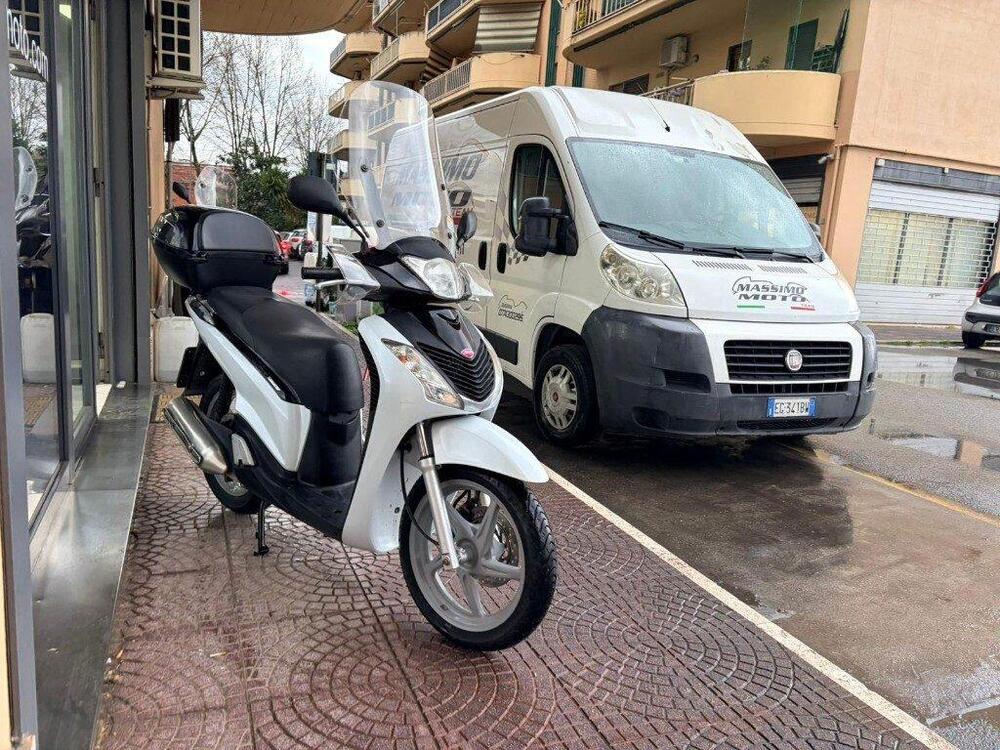 Honda SH 150i (2009 - 12) (7)