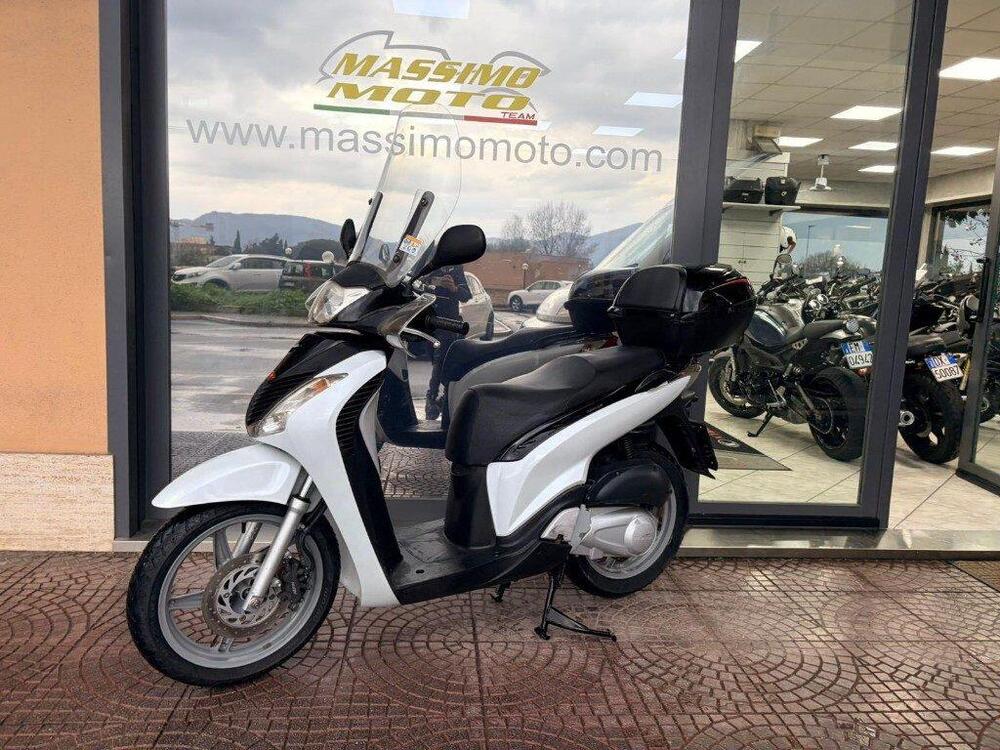 Honda SH 150i (2009 - 12) (11)
