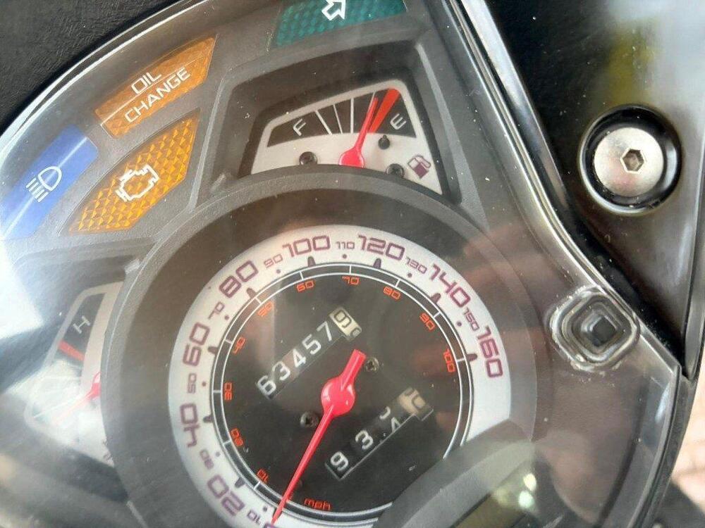 Honda SH 150i (2009 - 12) (9)