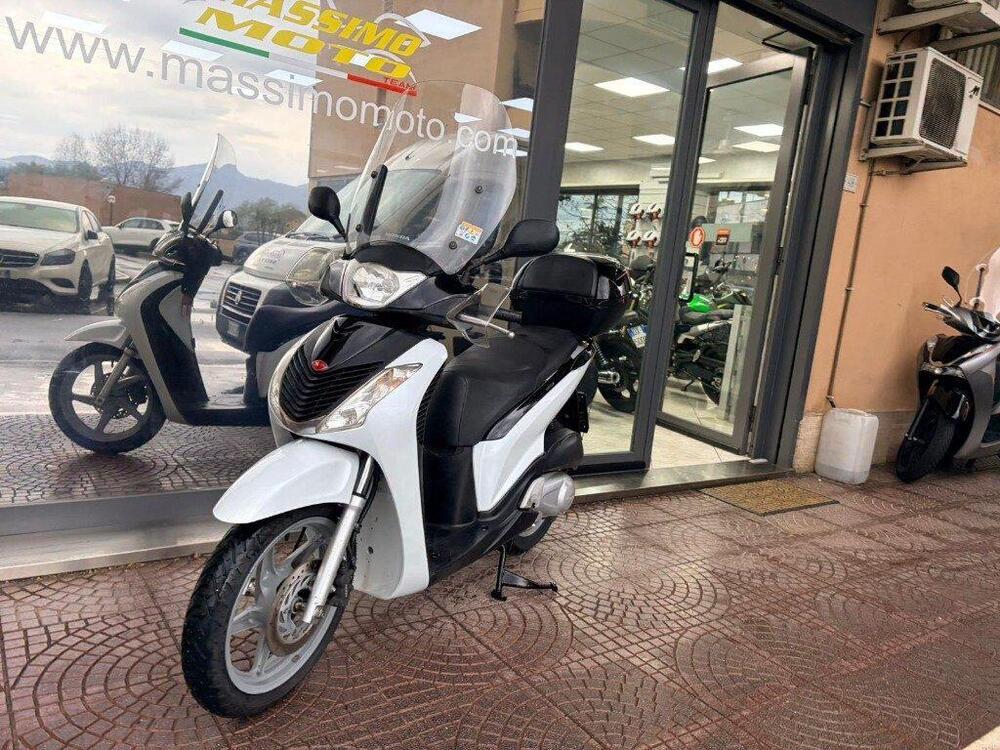 Honda SH 150i (2009 - 12) (6)