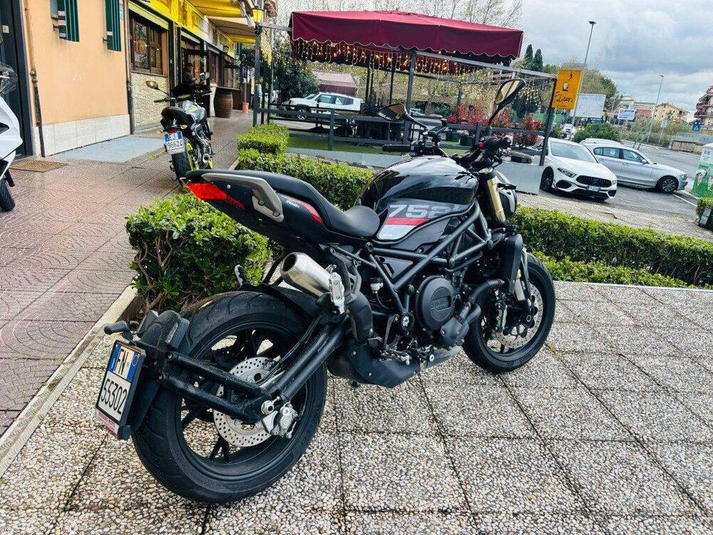 Benelli 752 S (2022 - 25) (4)