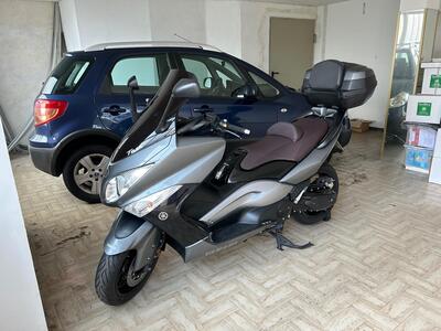 Yamaha T-Max 500 (2008 - 12) usata