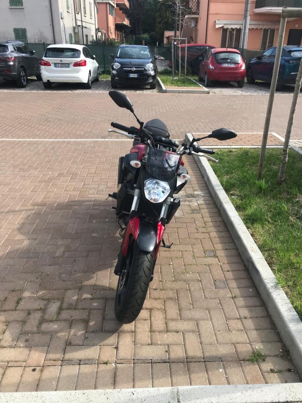 Yamaha MT-07 ABS (2014 - 16) (2)