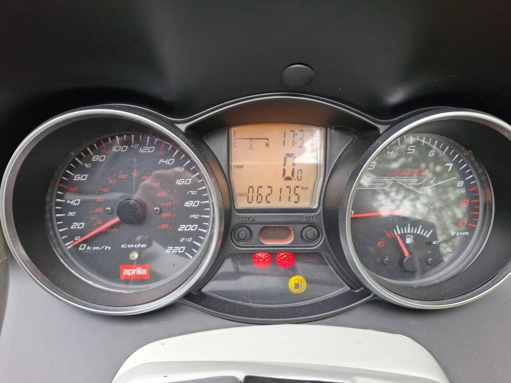 Aprilia SRV 850 (2011 - 16) (3)