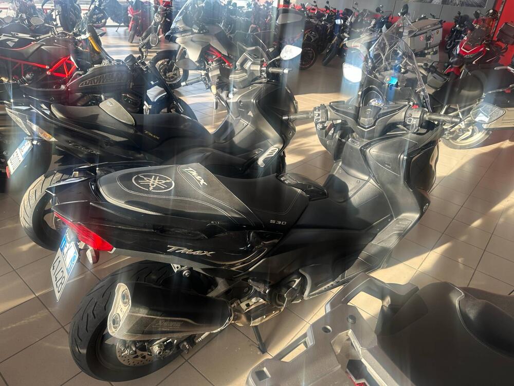 Yamaha T-Max 530 SX (2017 - 19) (3)