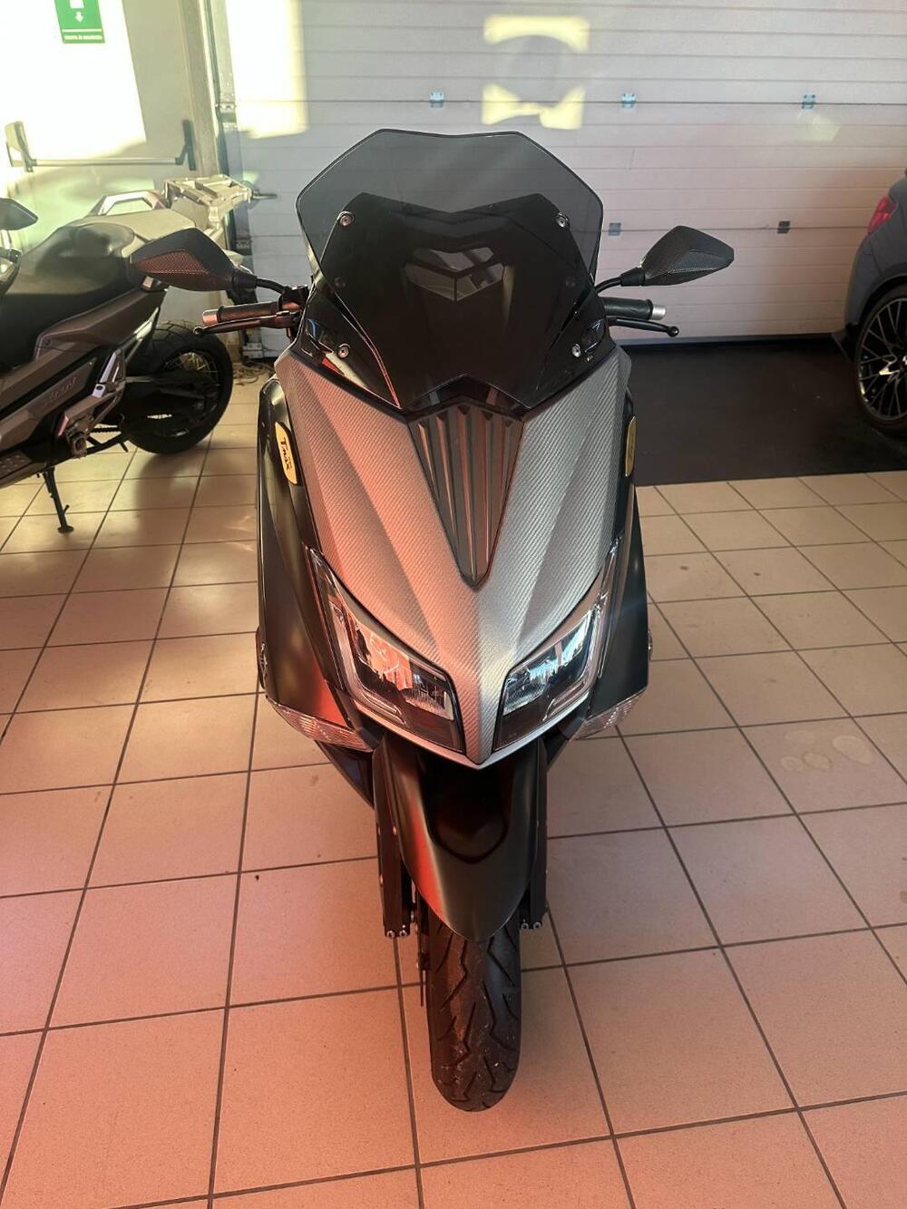 Yamaha T-Max 530 (2015 - 16)