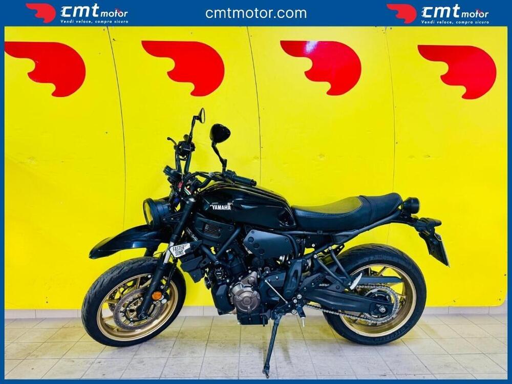 Yamaha XSR 700 (2022 - 26) (3)