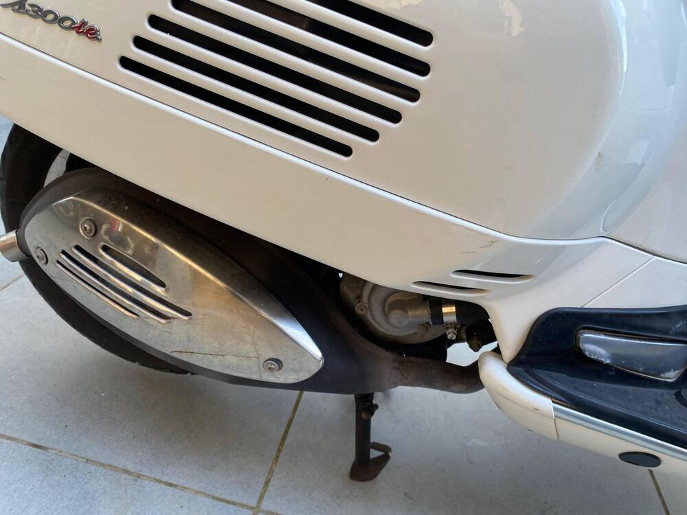 Vespa GTS 300 Super (2008 - 16) (7)
