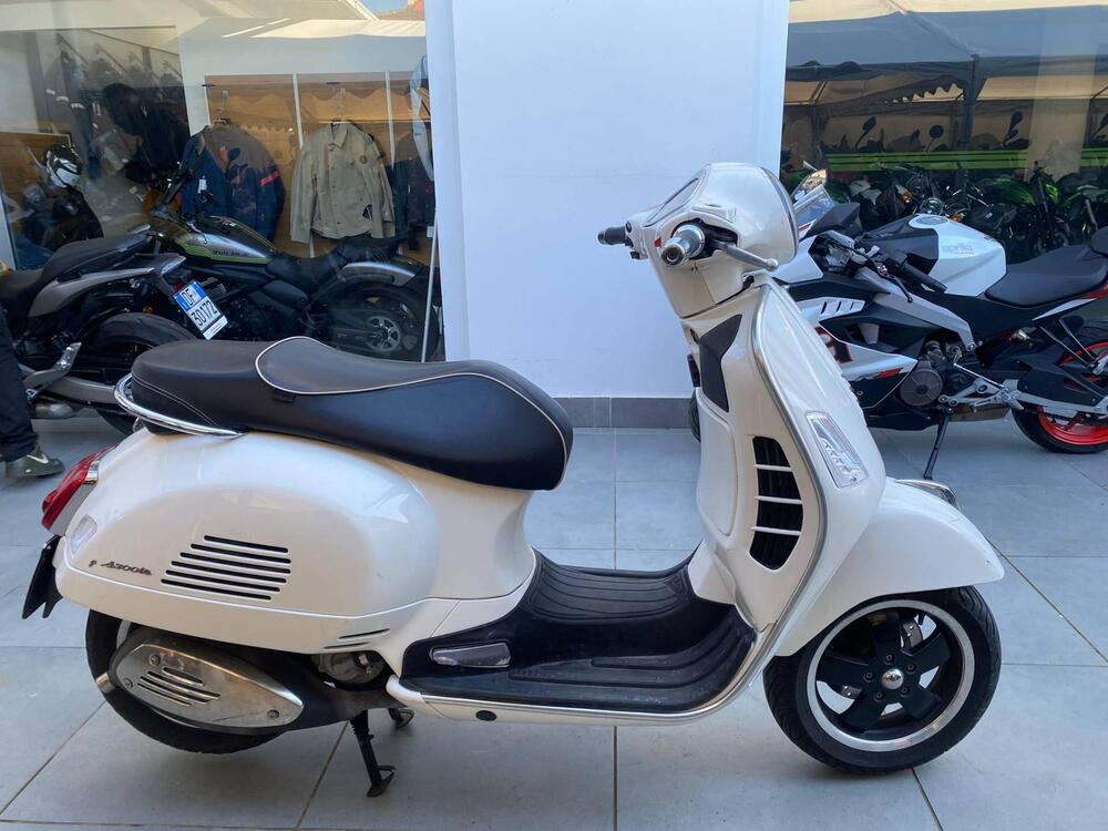 Vespa GTS 300 Super (2008 - 16)