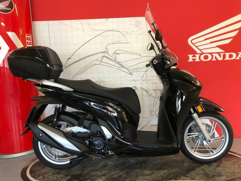 Honda SH 350 (2021 - 24) (4)