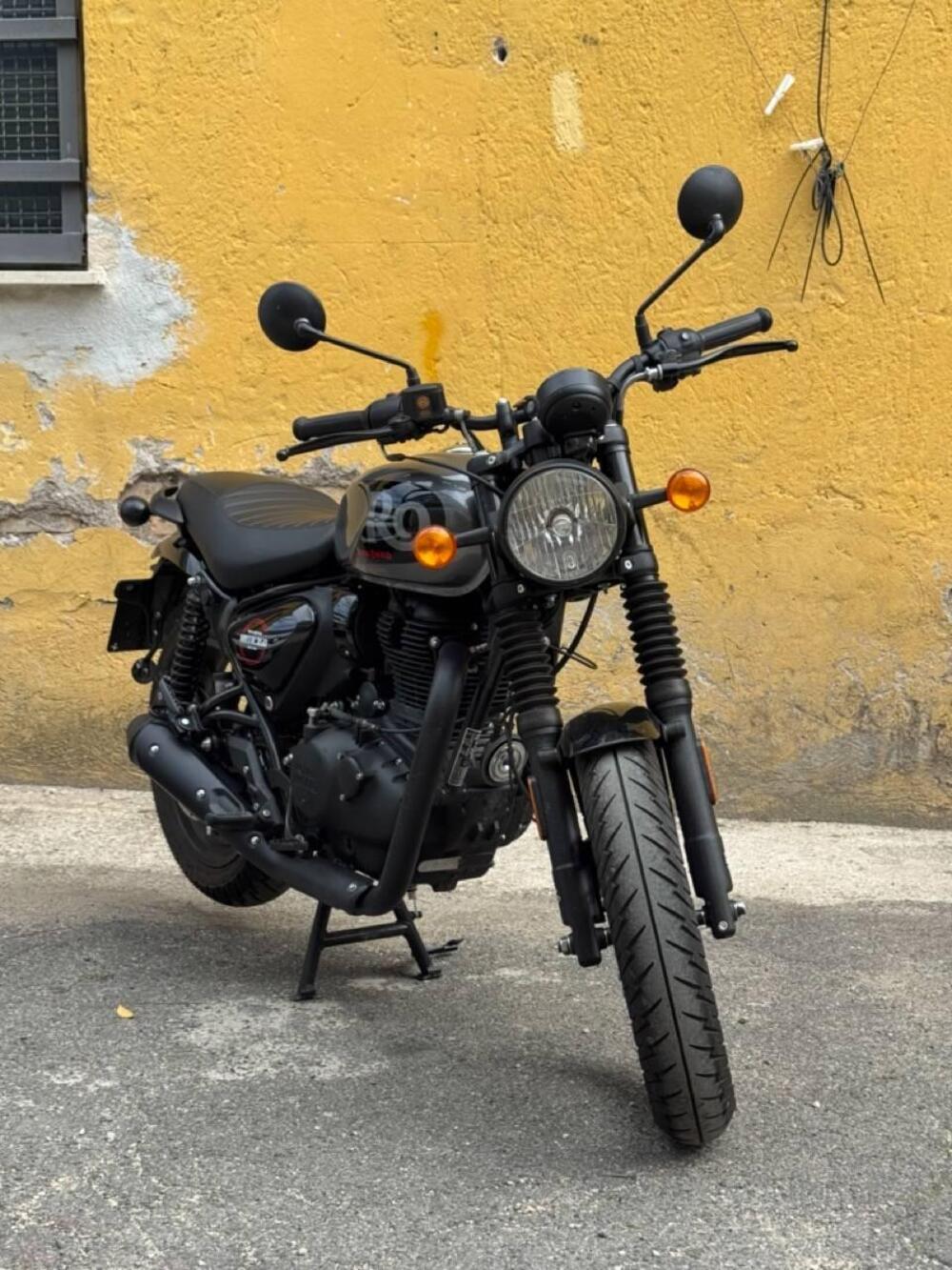 Royal Enfield HNTR 350 (2022 - 26) (2)