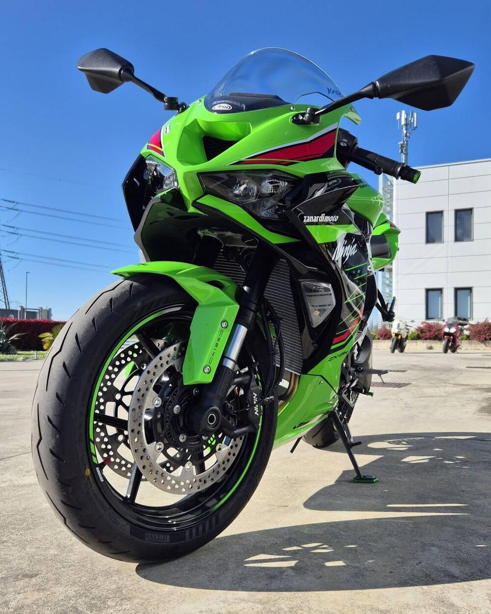 Kawasaki Ninja 636 ZX-6R (2024 - 26) (4)