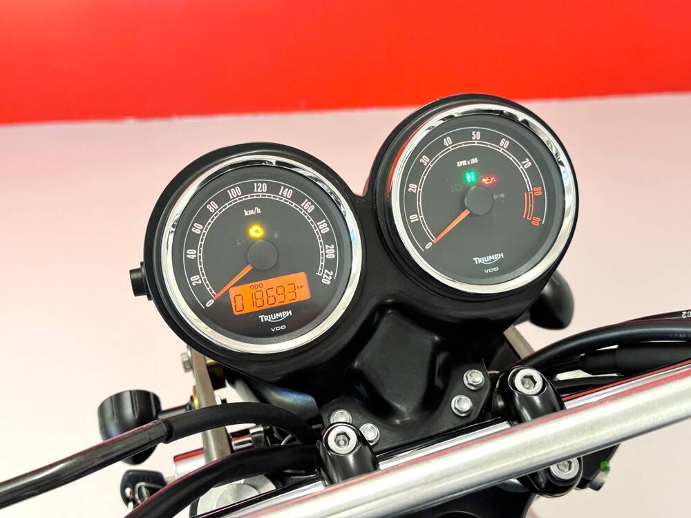 Triumph Scrambler (2006 - 17) (19)