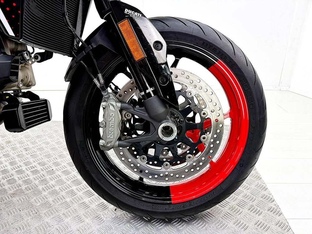 Ducati Hypermotard 950 RVE (2022 - 25) (12)