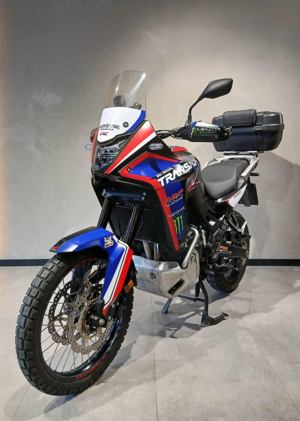 Honda Transalp XL750 (2023 - 24) (4)