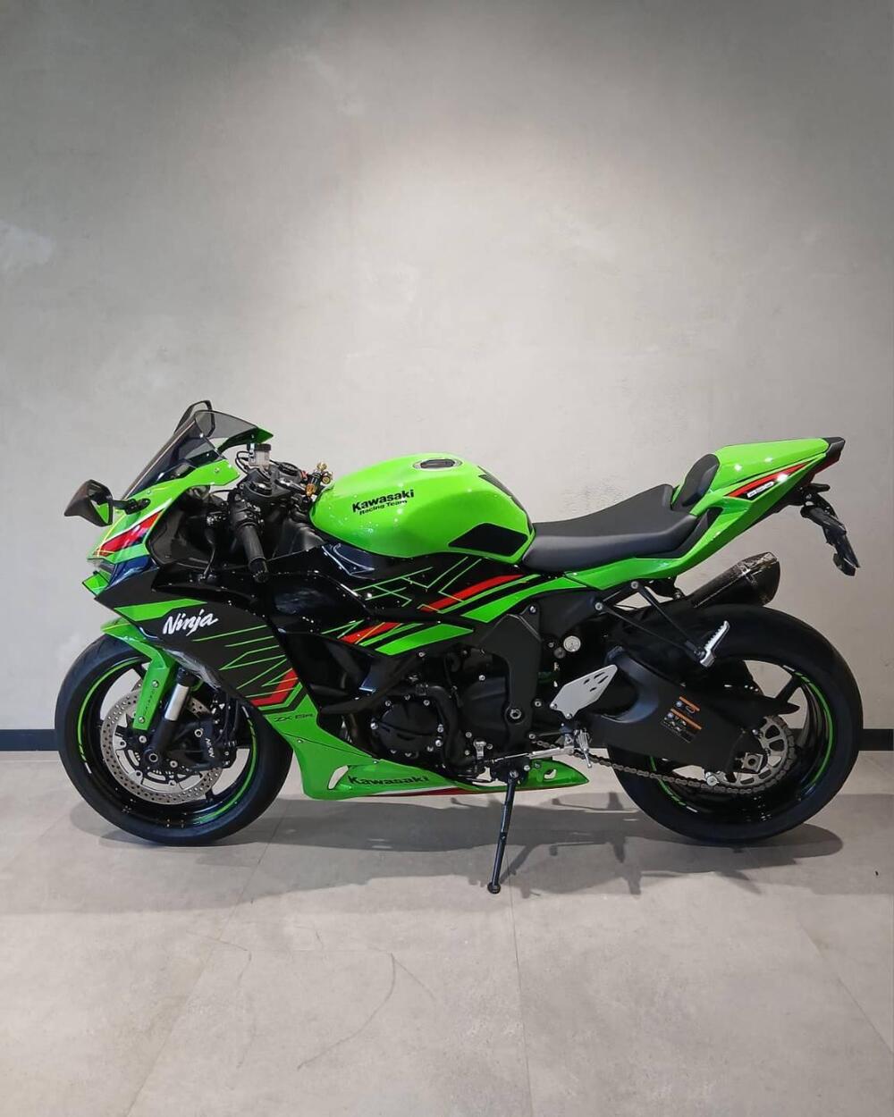 Kawasaki Ninja 636 ZX-6R (2024 - 26) (5)