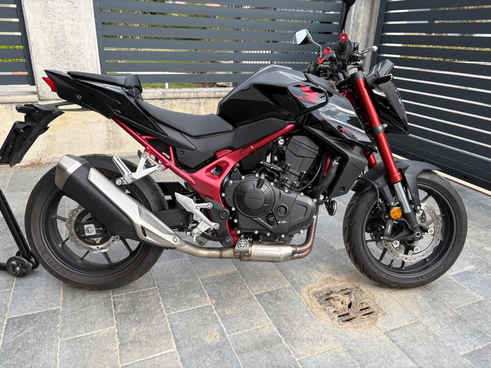 Honda CB 750 Hornet (2023 - 24)