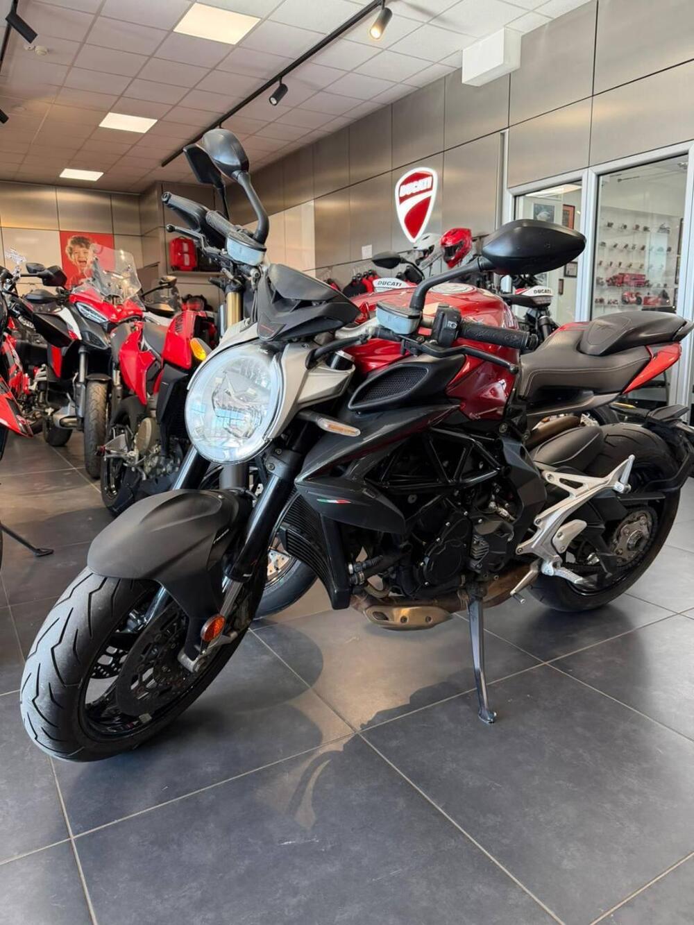 MV Agusta Brutale 800 EAS ABS (2016 - 19) (4)