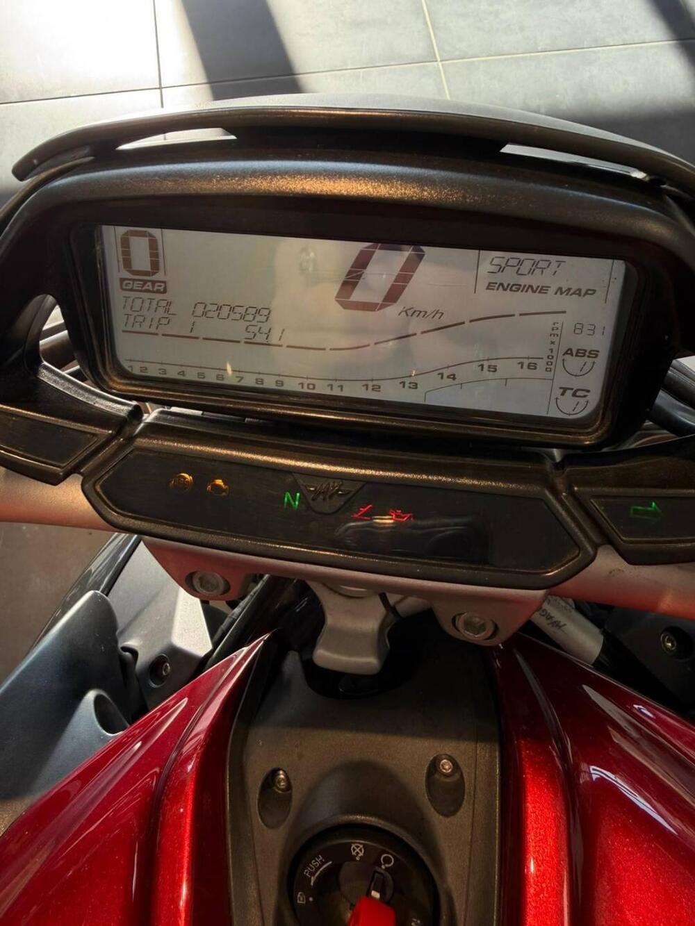 MV Agusta Brutale 800 EAS ABS (2016 - 19) (5)