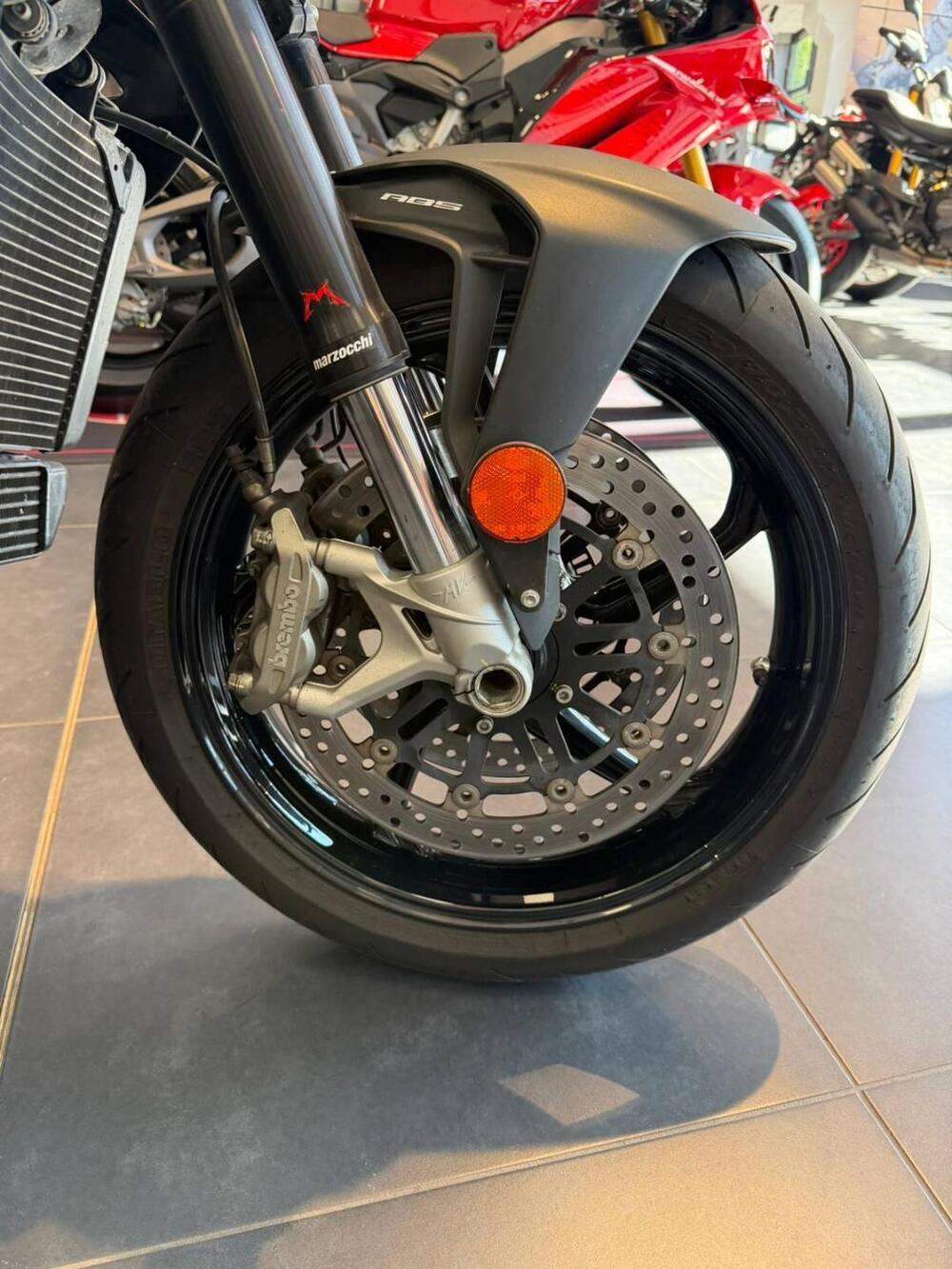 MV Agusta Brutale 800 EAS ABS (2016 - 19) (16)