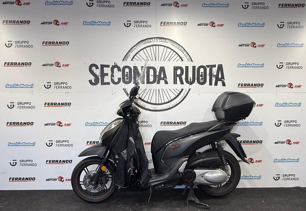 Honda SH 300 i ABS (2016 - 20) (4)