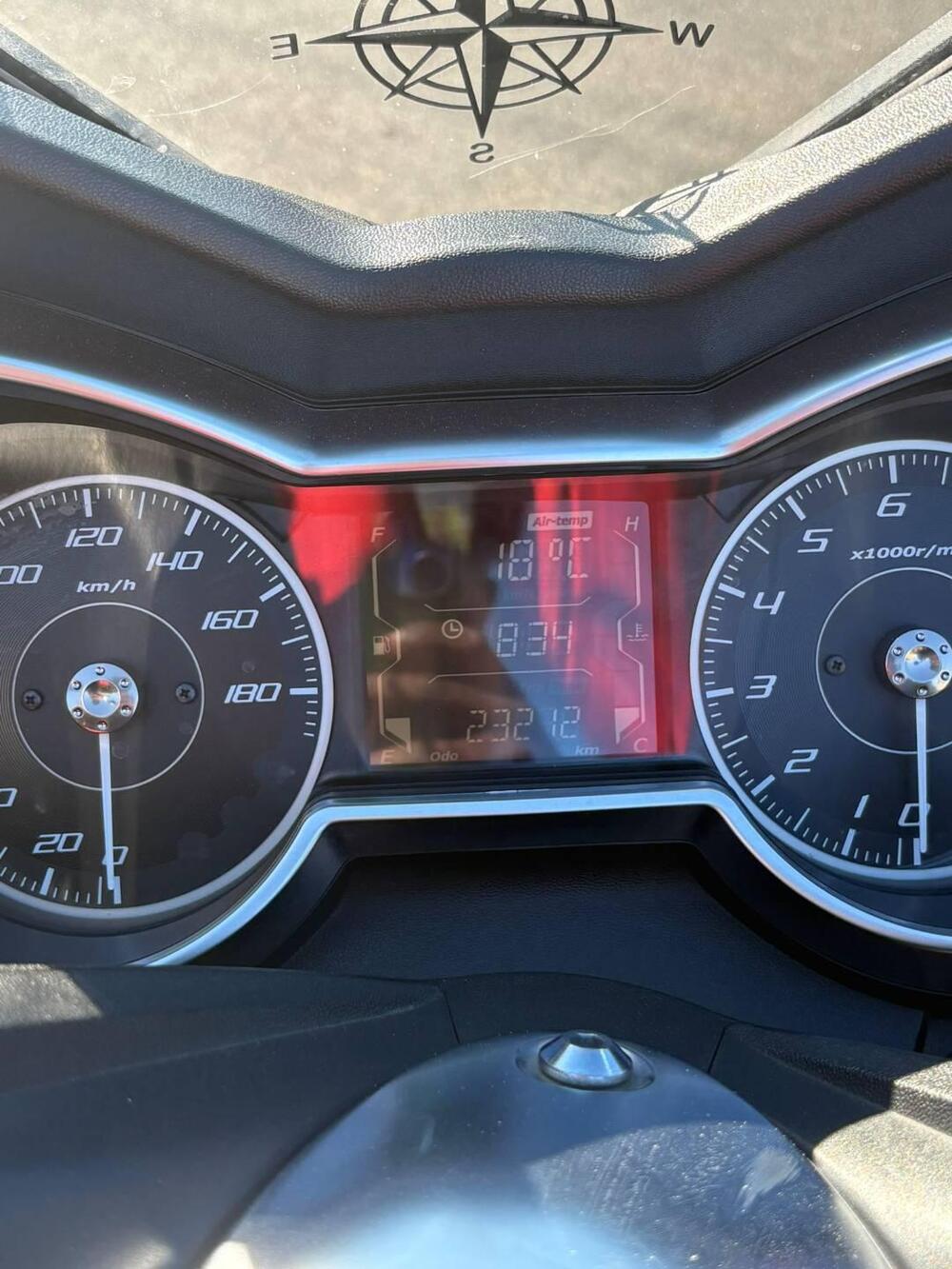 Yamaha X-Max 400 ABS (2017 - 20) (5)